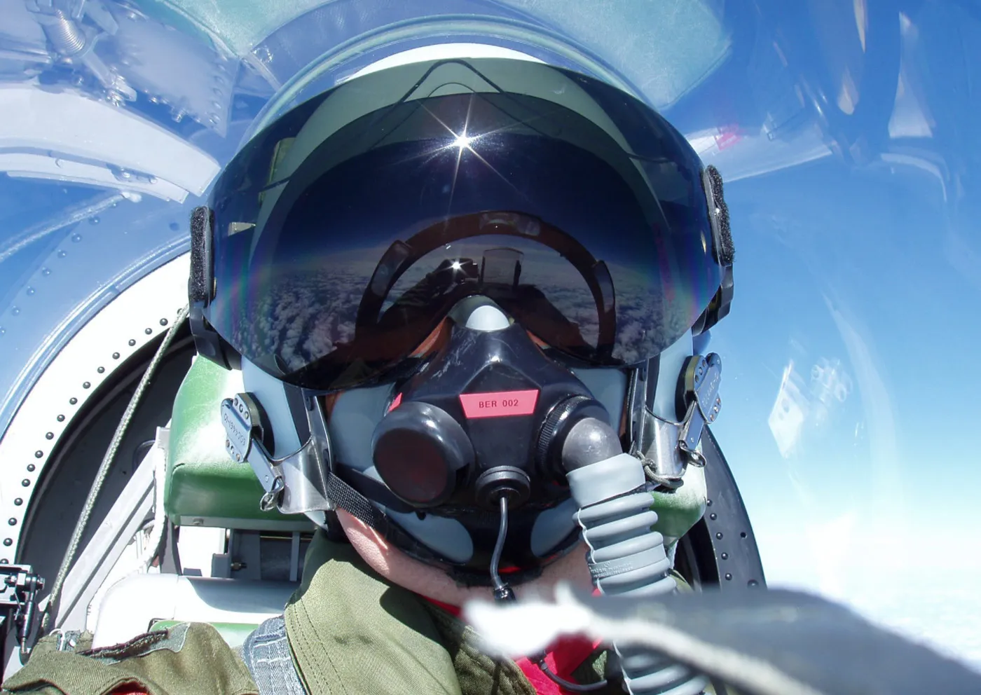 Stridsflygsimulator med stridspilot för två